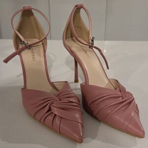 le chateau Dusty Pink Knotted Pointed-Toe Ankle-Strap Heels